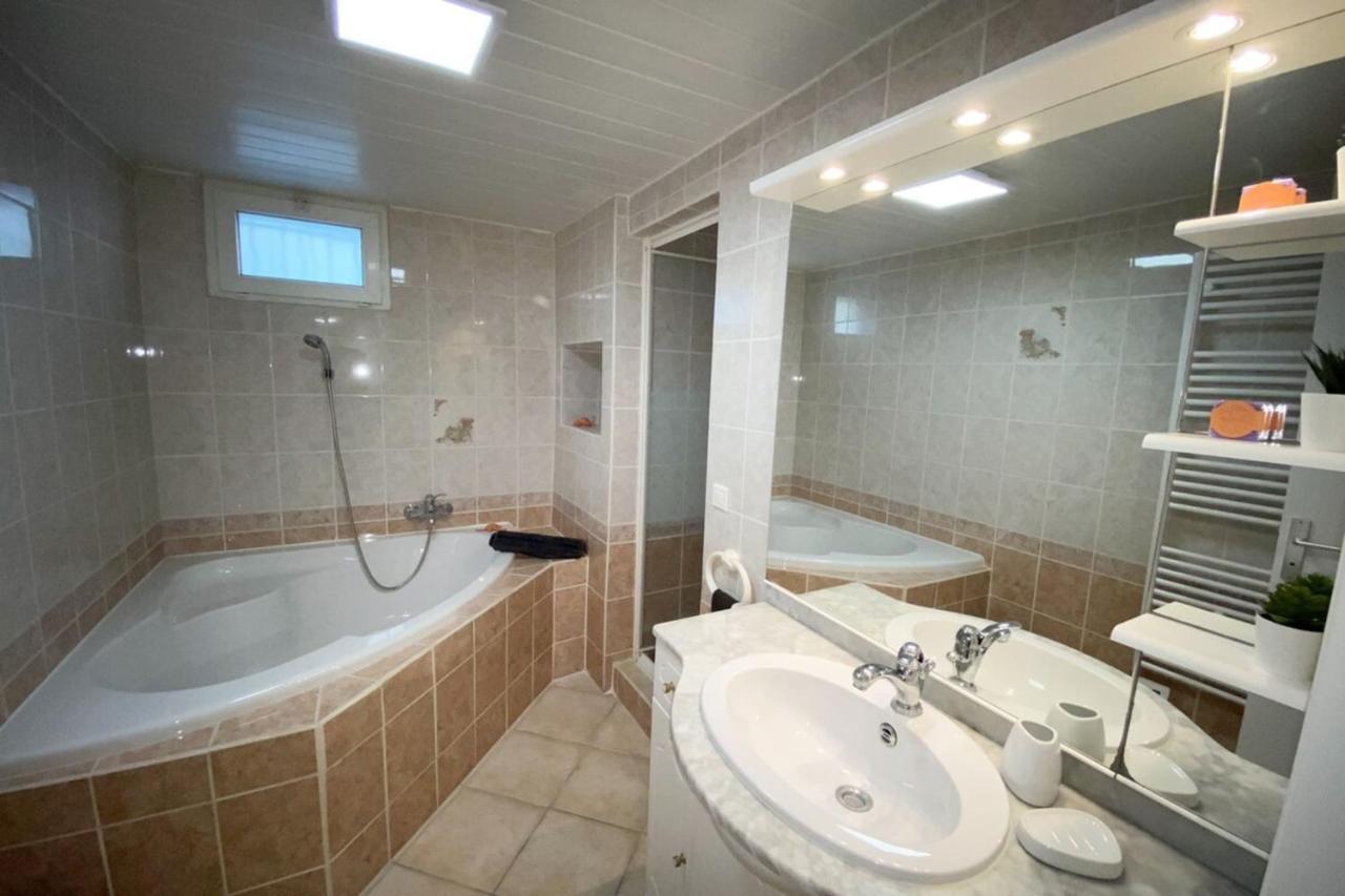 ☆ L'Evasion En Provence ☆ Clim-Wifi-Netflix ☆ Apartment Carnoux-en-Provence ภายนอก รูปภาพ